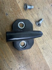 2007-2013 Mercedes S550 S63 AMG Türschloss-Riegelbolzen vorne/hinten OEM 2007-2013 Mercedes S550 S63 AMG Türschloss-Riegelbolzen vorne/hinten OEM