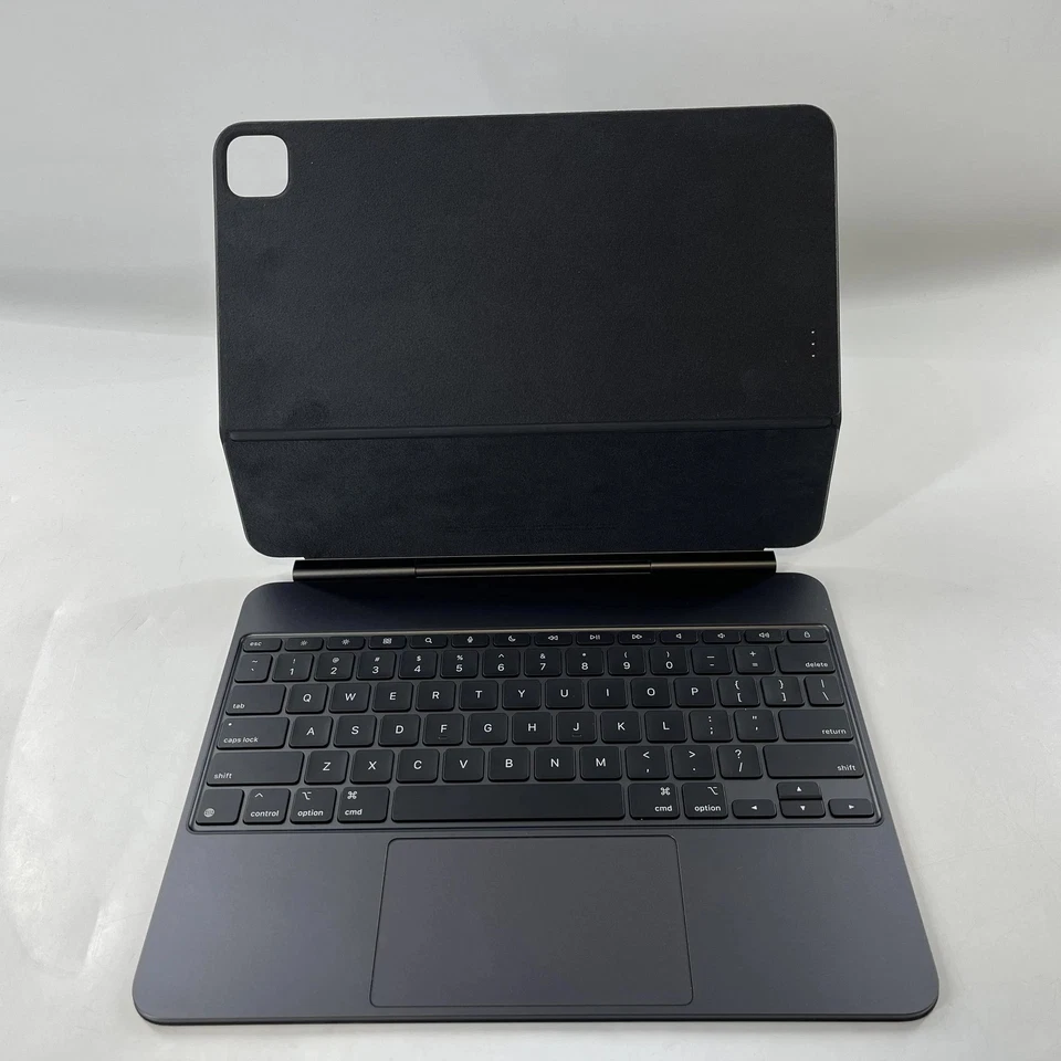 Apple Magic Keyboard for iPad Pro 13in(M4) A2974 Black - Excellent