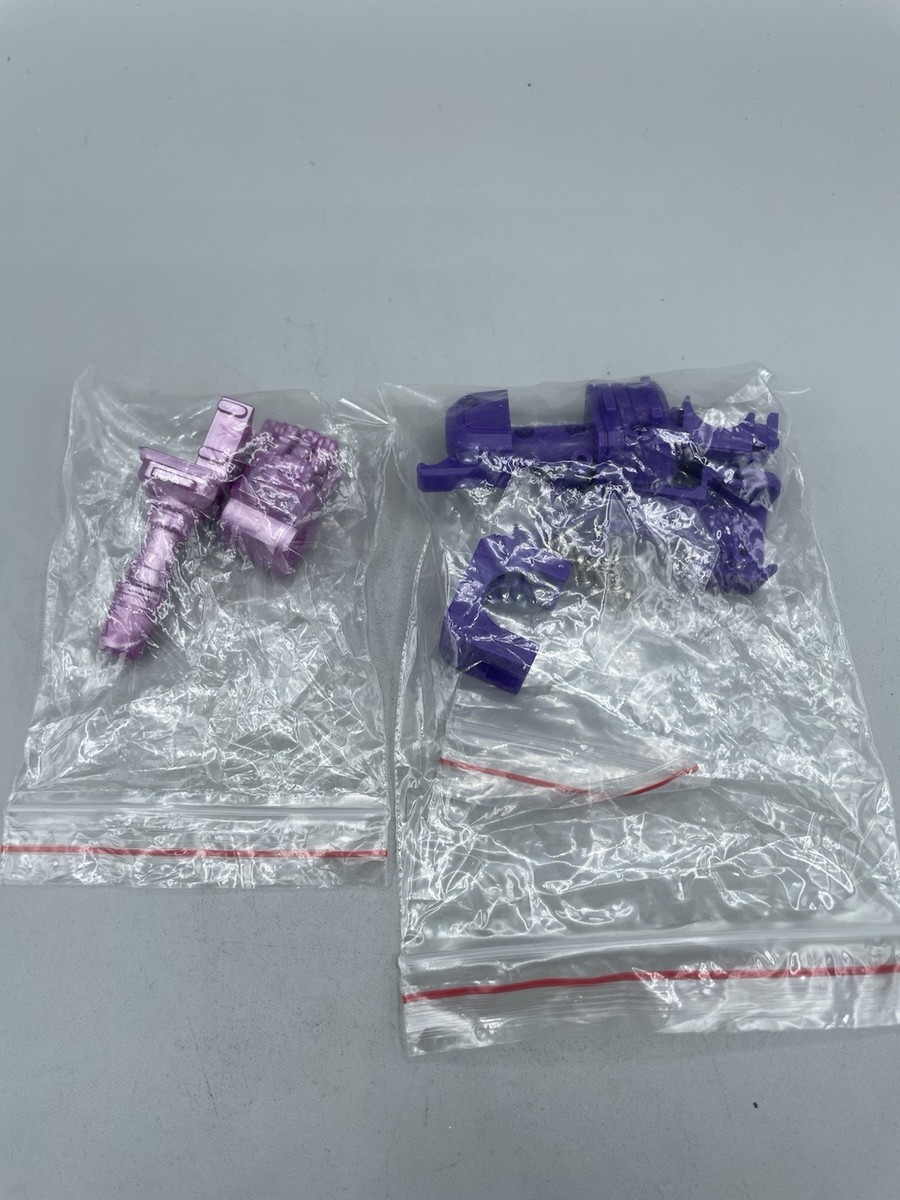 Fans Toys FT-03 Quakewave 2012 Shockwave's Solid Hand only