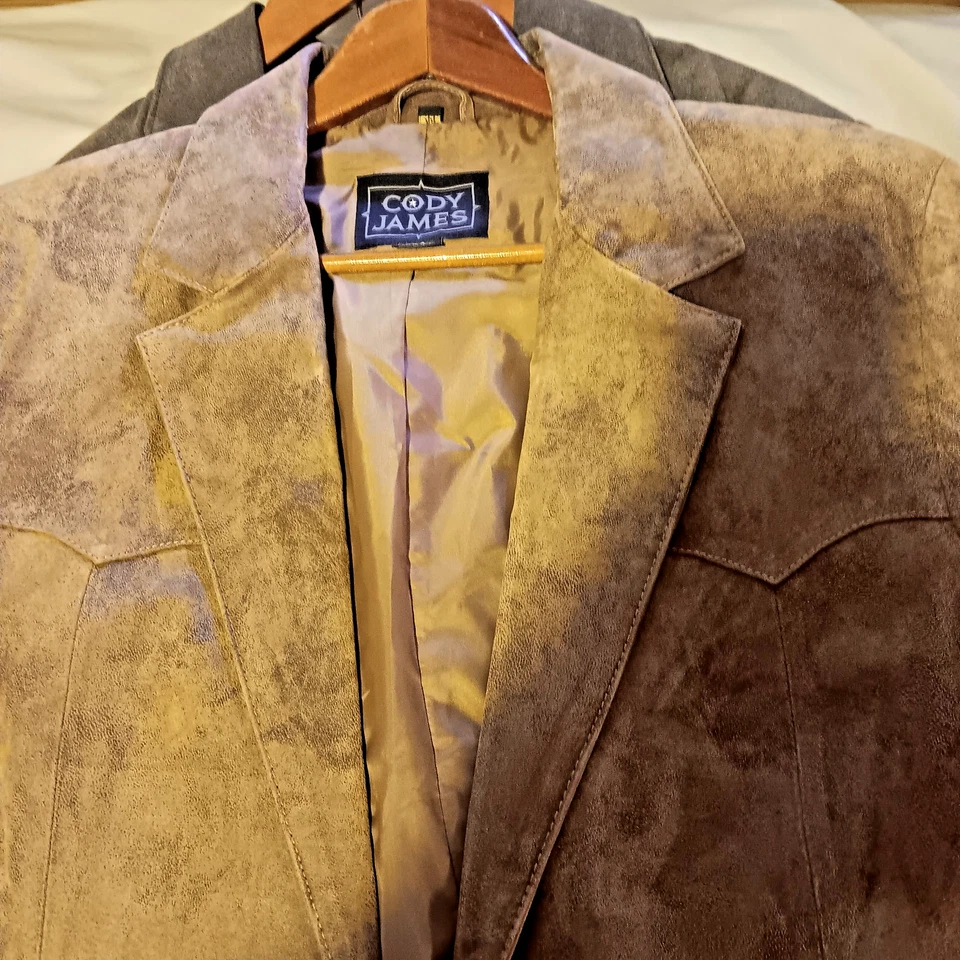 Blazer Abrigo Chaqueta CODY JAMES Western Gamuza Cuero Tostado Talla 44 NUNCA USADO Foto 2 de 4