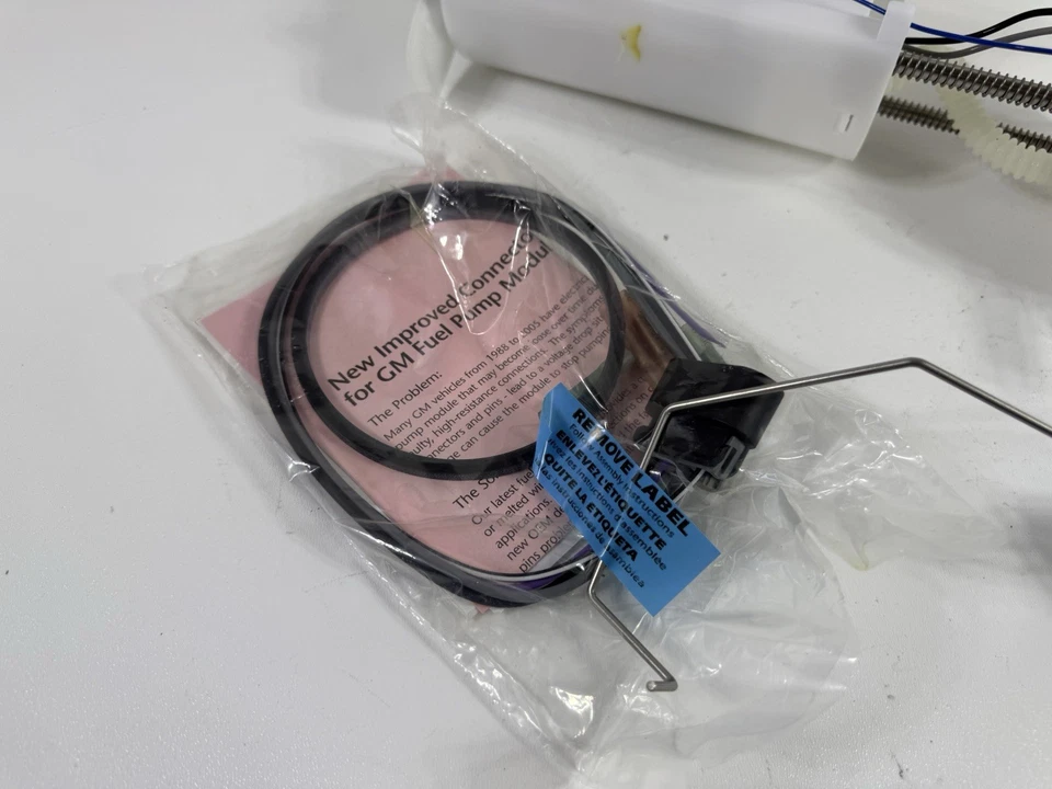 全新! 燃油泵模块组件适合 1997 年别克里维埃拉 / Park Avenue Carquest — 第 3/4 张图片