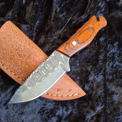 Jagdmesser Skinner Damastmesser   Full Tang rostfrei hangeschmiedet (R20