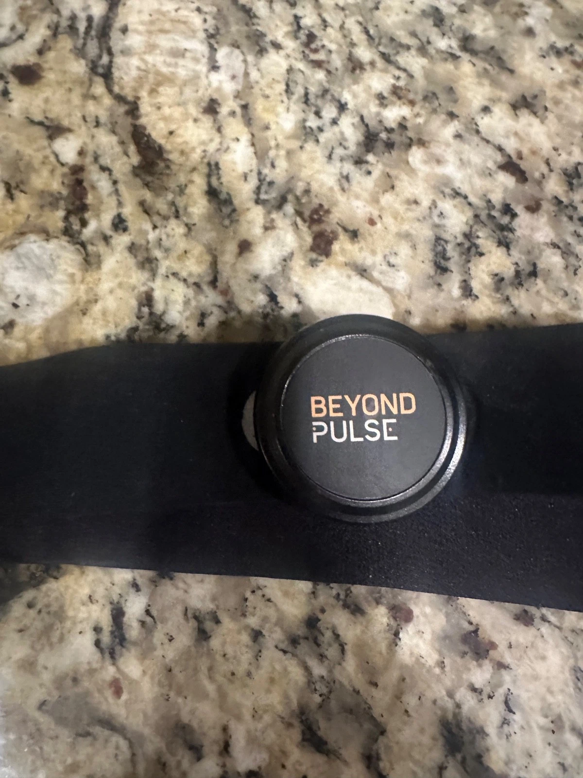 Beyond pulse fitness tracker belt- used