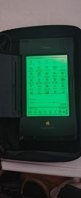 Vintage Apple Newton Messagepad 2000 Complete + Extras - AMAZING CONDITION