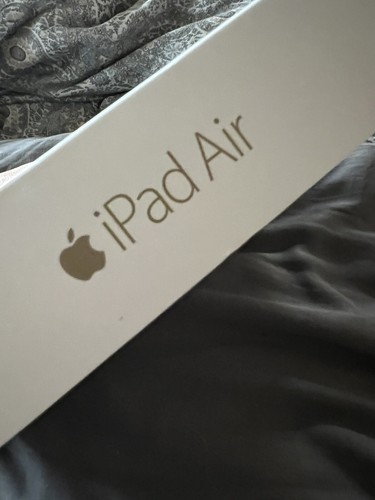 Apple iPad Air 2 EMPTY BOX AND INSERTS ONLY 64GB Gold Wi Fi + Cellular - Picture 2 of 5