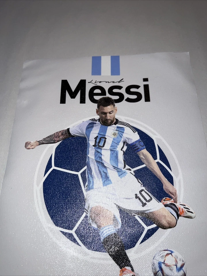 Póster impreso en lienzo Lionel Messi 8’’ X 12’’ Foto 2 de 4