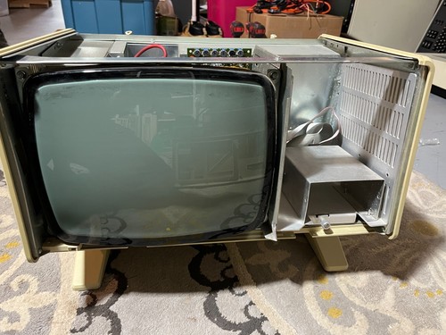 Apple Lisa 2 Computer CASE ONLY with Monitor- For Parts or Repair - Afbeelding 10 van 15