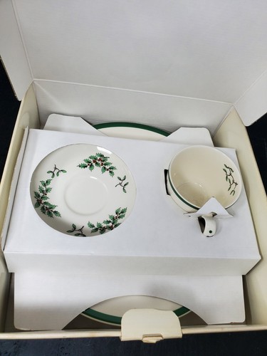Vintage Spode Christmas Tree Buffet 3 Piece Set. Plate, Teacup, Saucer w/Box NEW - Picture 10 of 11