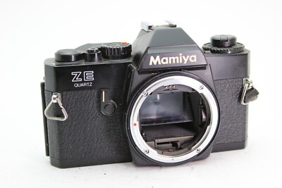 Mamiya ZE Quartz - Fires but battery cover missing - For Parts / Repair