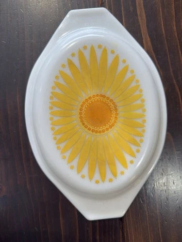 Vintage Pyrex LID ONLY Replacement Daisy Sunflower Oval Casserole White 943 C7
