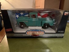 ERTL 1955 Chevy 3100 Stepside Pickup Truck American Muscle Series 1 18