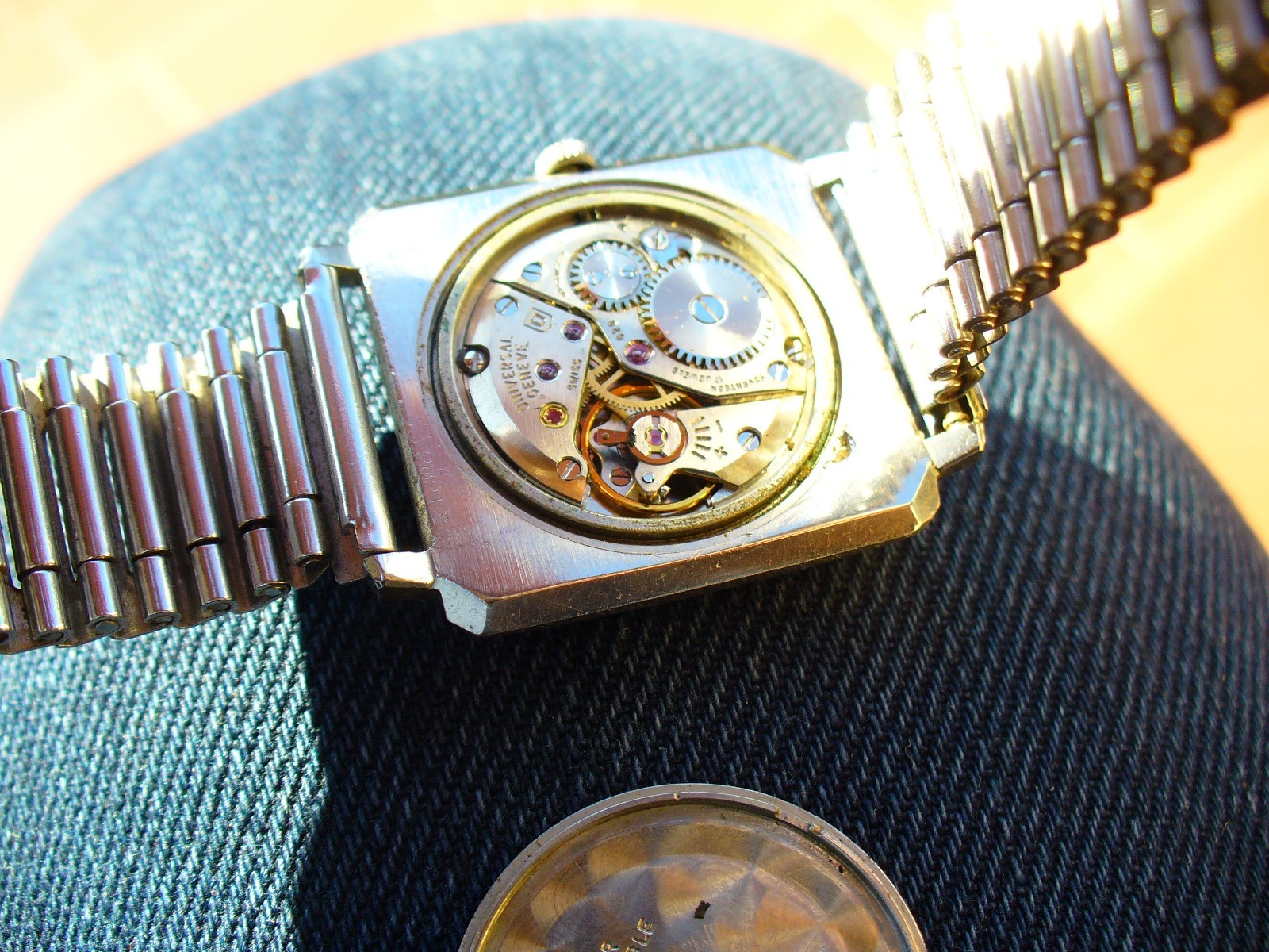 UNIVERSAL GENEVE Extra Flat Rectangular Steel Vin… - image 12