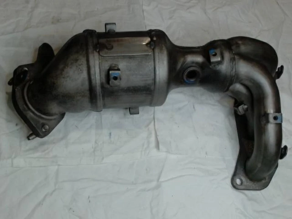 Colector Nissan Rogue (QR25DE, 2,5 L), VIN 5 (1er dígito, EE. UU. blt) OEM 140E23TA0A Foto 2 de 2