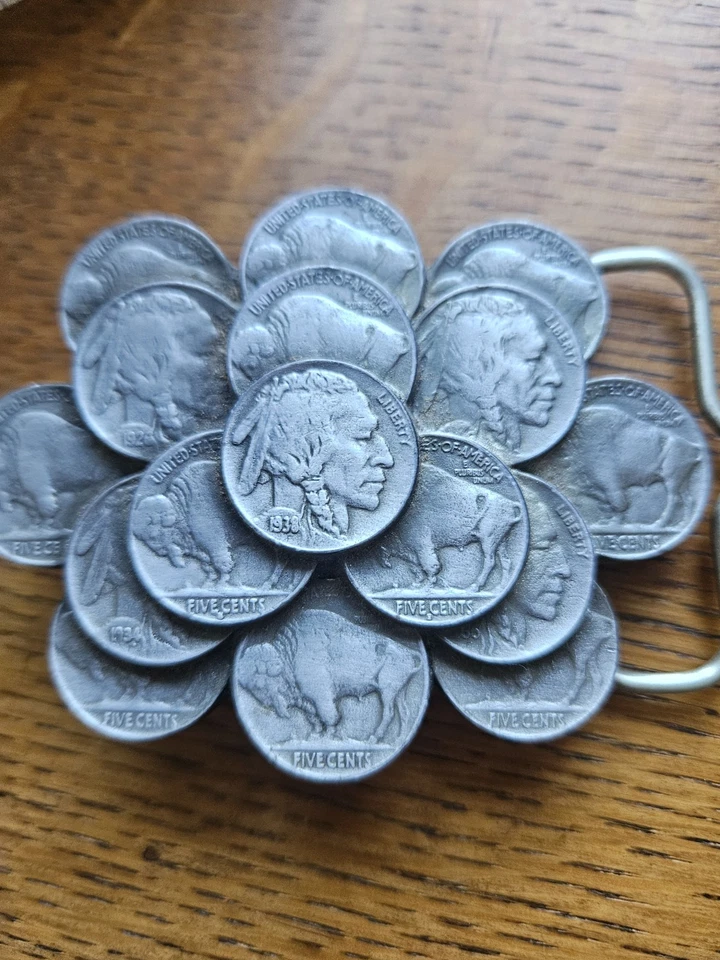 Hebilla de cinturón vintage de imitación de cabeza india y níquel búfalo 1986 hecha en EE. UU. Foto 3 de 4