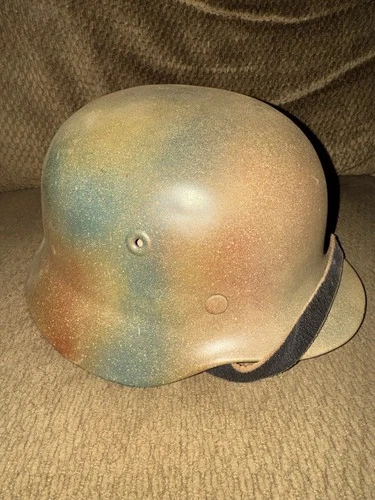 Vintage WWII German M40 Military Helmet And Liner Reissue? Reproduction? Eagle