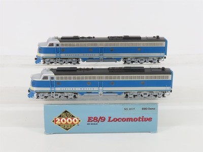 HO Scale Proto 2000 8177 Electro-Motive EMD Demonstrator E8/9 A/A Diesel Set