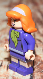 Lego Scooby Doo: Daphne Blake Minifigure With Camera 75904, 75903