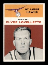 1961 Fleer #29 Clyde Lovellette   EX+ X3532773