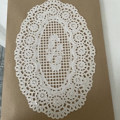 20 Stück Tortenspitzen Papier  OVAL    27 X 18 cm  Weiß (leicht getönt)