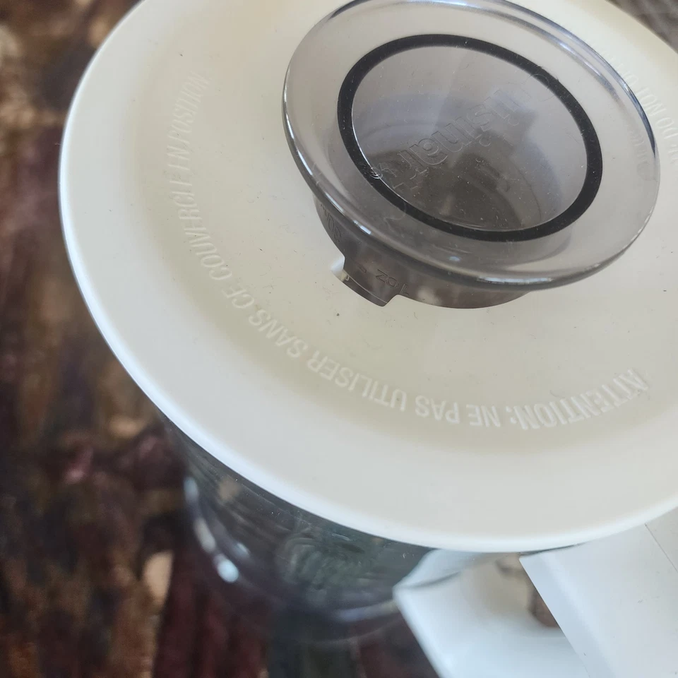 Новая стеклянная банка Cuisinart для блендера 48 унций Сменное лезвие, крышка и крышка  - Изображение 4 из 4