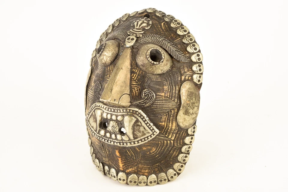 Antigua máscara de muerte budista tibetana Kapala concha de tortuga en relieve antigua V24 Foto 2 de 4