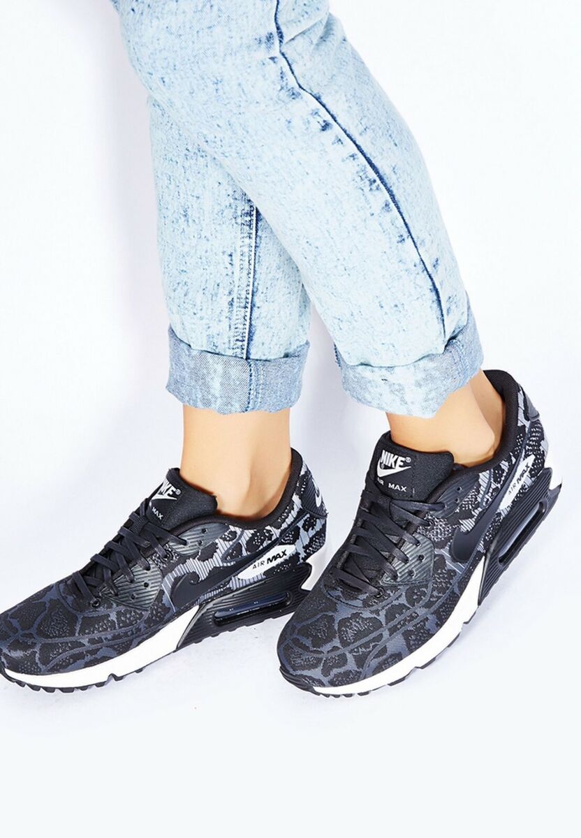 NIKE AIR MAX 90 JCRD GRAY/BLACK/PURE PLATINUM/SUMMIT WHITE NIKE AIR MAX 90 JCRD GRAY/BLACK/PURE PLATINUM/SUMMIT WHITE