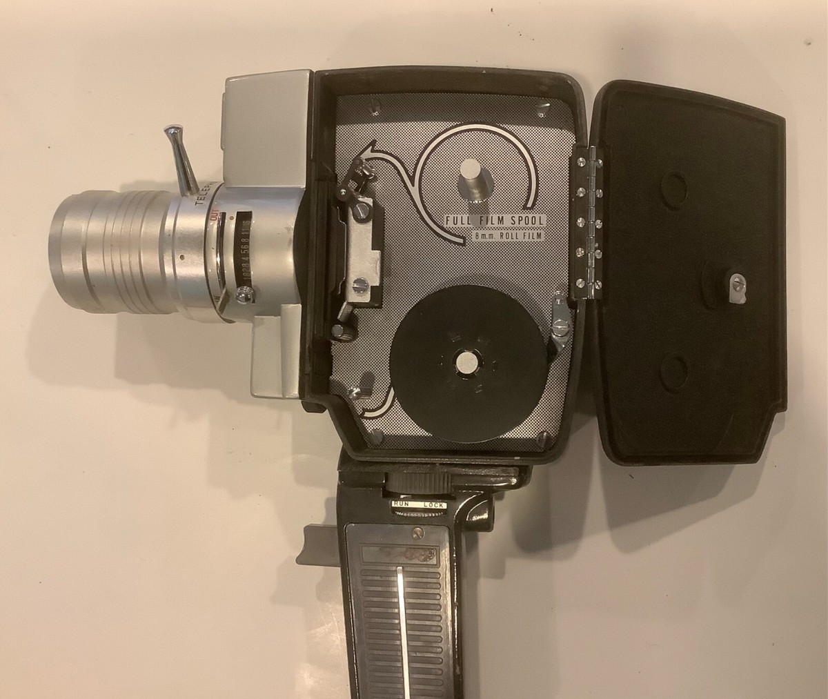 Jelco U8 Zoom Movie 8mm Film Camera - 1960's VINTAGE Japan made
