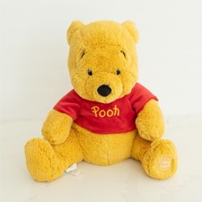 Official Disney Store Classic Winnie the Pooh Plush Stuffed Animal R850-5636-2