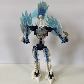 LEGO BIONICLE Strakk 8982 Vorox 8983 LOT OF 2