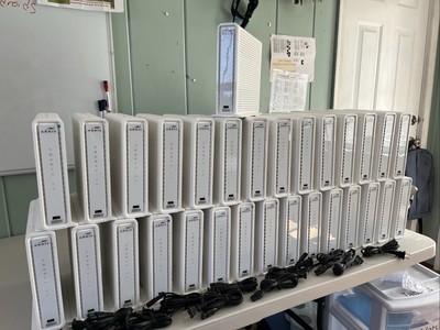 LOT OF 30 ARRIS SURFboard SBG6900AC Docsis 3.0 16x4 Cable Modem/ Wi-Fi Router