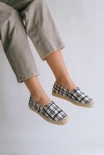 New Karl Lagerfeld Women Espadrilles Knit Boucle Black White Shoes SZ 6.5