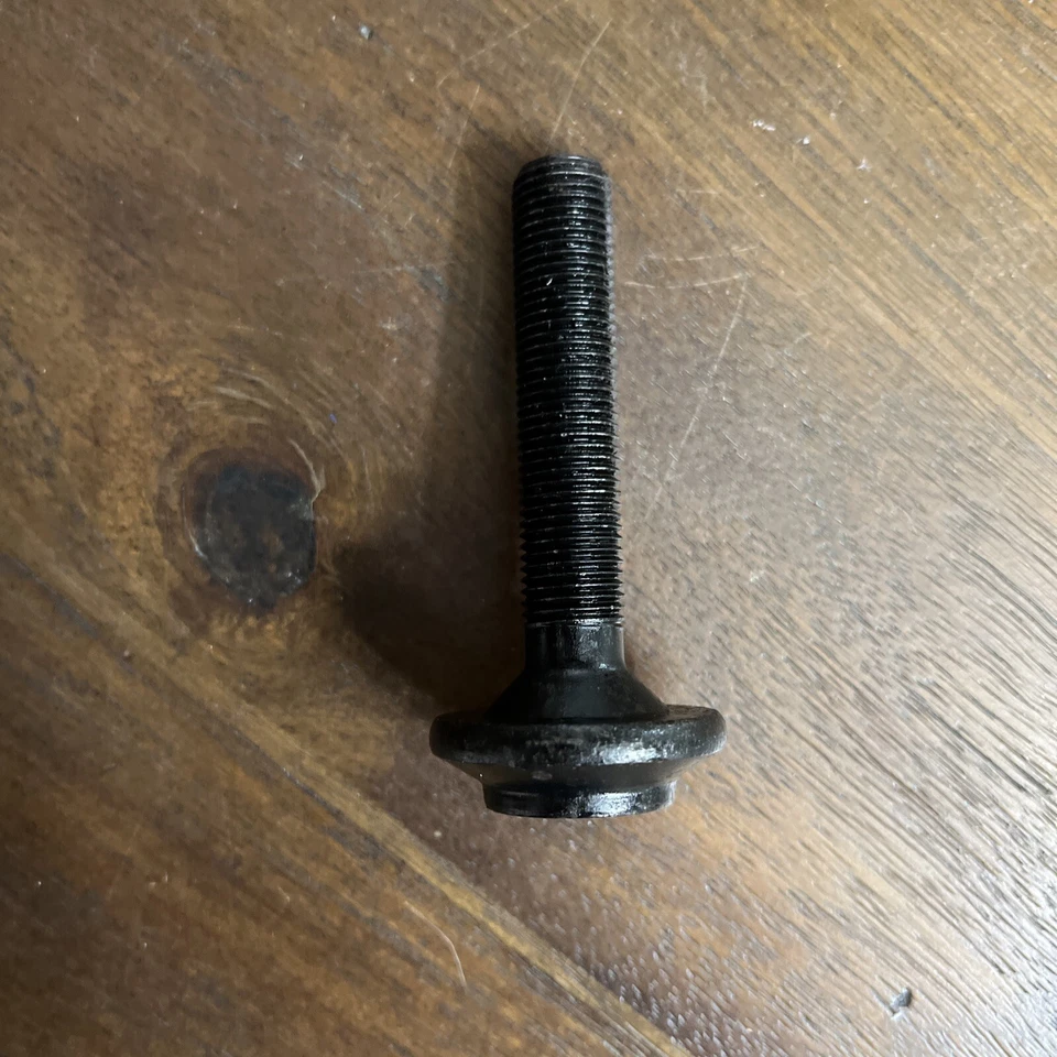 Perno de junta Meyle CV perno de junta CV para Volkswagen Passat Golf Jetta 1998-2006 Foto 3 de 4