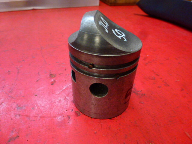Piston de rechange NEUF DE STOCK d'époque diamètre 50 pour JLO 114
