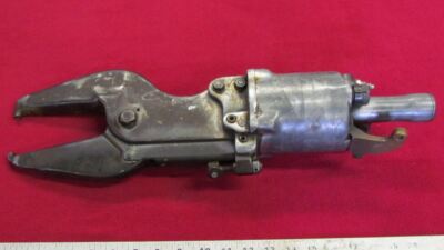 Other - Rivets Machine