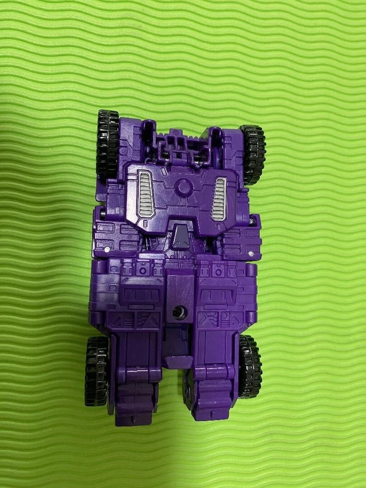 Takara Tomy Transformers Legends LG43 Dyna Saurer Trypticon Figure - Image 4 of 4