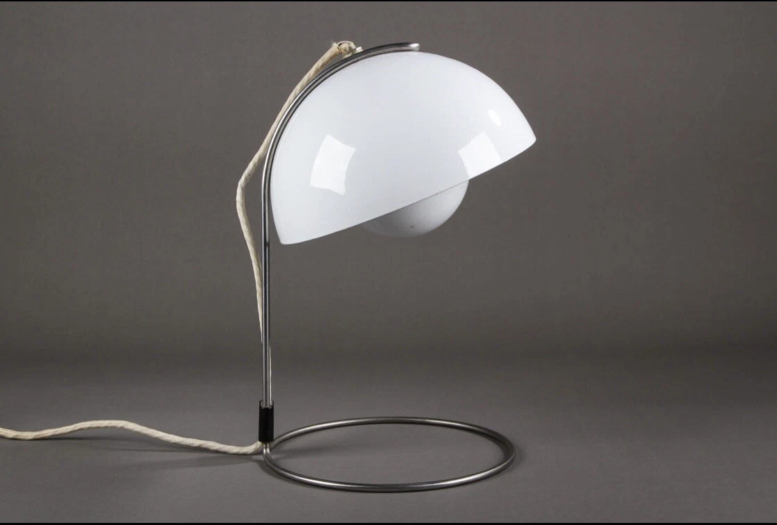 Verner panton sale flowerpot table lamp