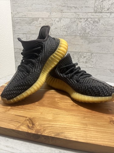 Adidas Yeezy Boost 350 V2 Low Carbon Sz 6.5 - Picture 8 of 10