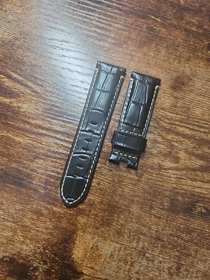Panerai Watch 24/22mm OEM Black Alligator Strap for Deployment Deployant Buckle - Image 2 of 4