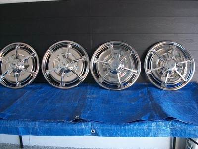 1963 Chevy Corvette Hubcaps OEM Set of 4 Spinner Wheel Covers C2 Sting Ray 15''