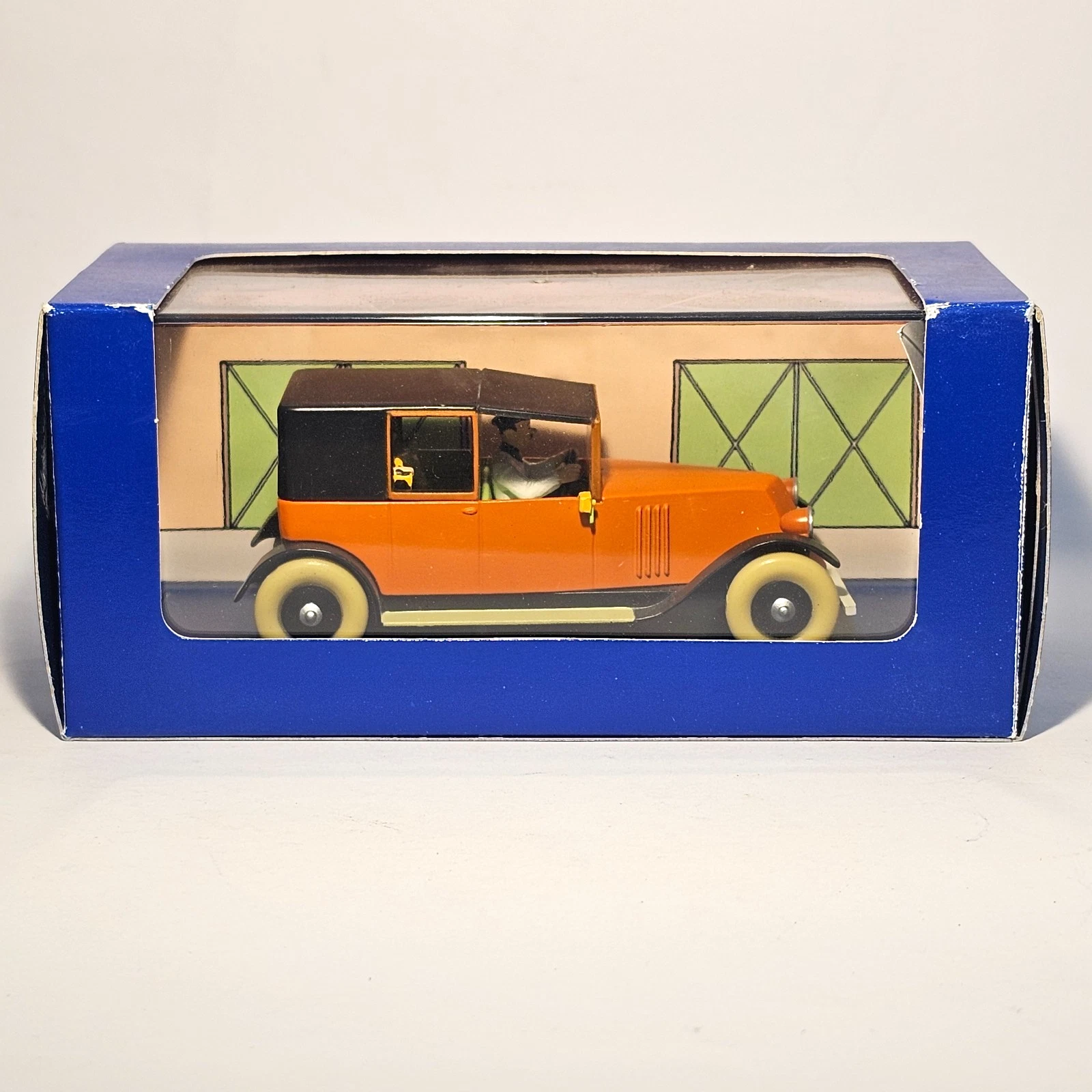 Voiture Miniature Tintin Le taxi rouge du Crabe aux pinces d'or 1920