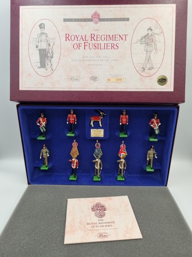 BRITAINS 5193 The Royal Regiment Of Fusiliers Limited Edition Collectors Models