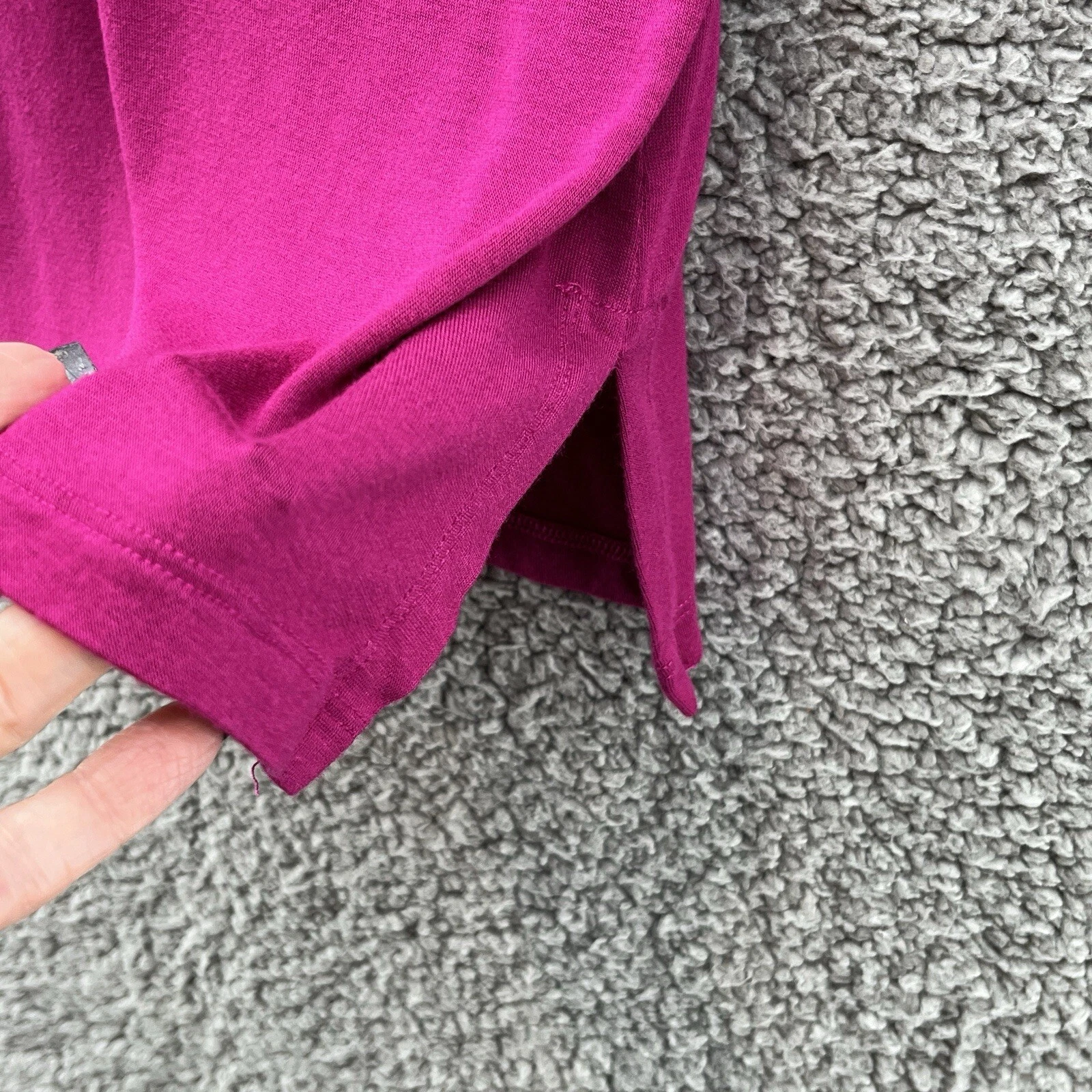 beyond-yoga magenta jersey knit v neck t shirt tee shirt