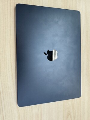 Apple MacBook Air 13 M3 16Gb Ram 512Gb SSD 8-CPU 10-GPU - Midnight - Italy