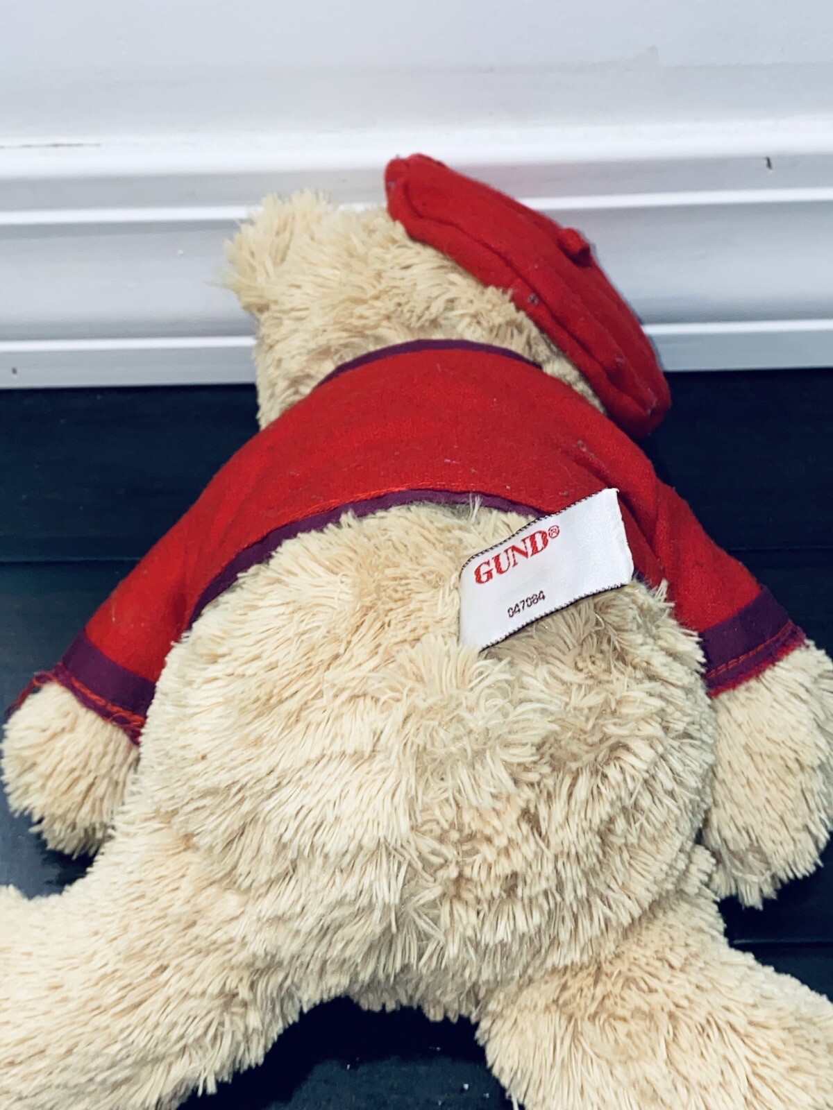 2012 GODIVA TEDDY BEAR LOVE PLUSH GUND VALENTINES MOTHERS DAY