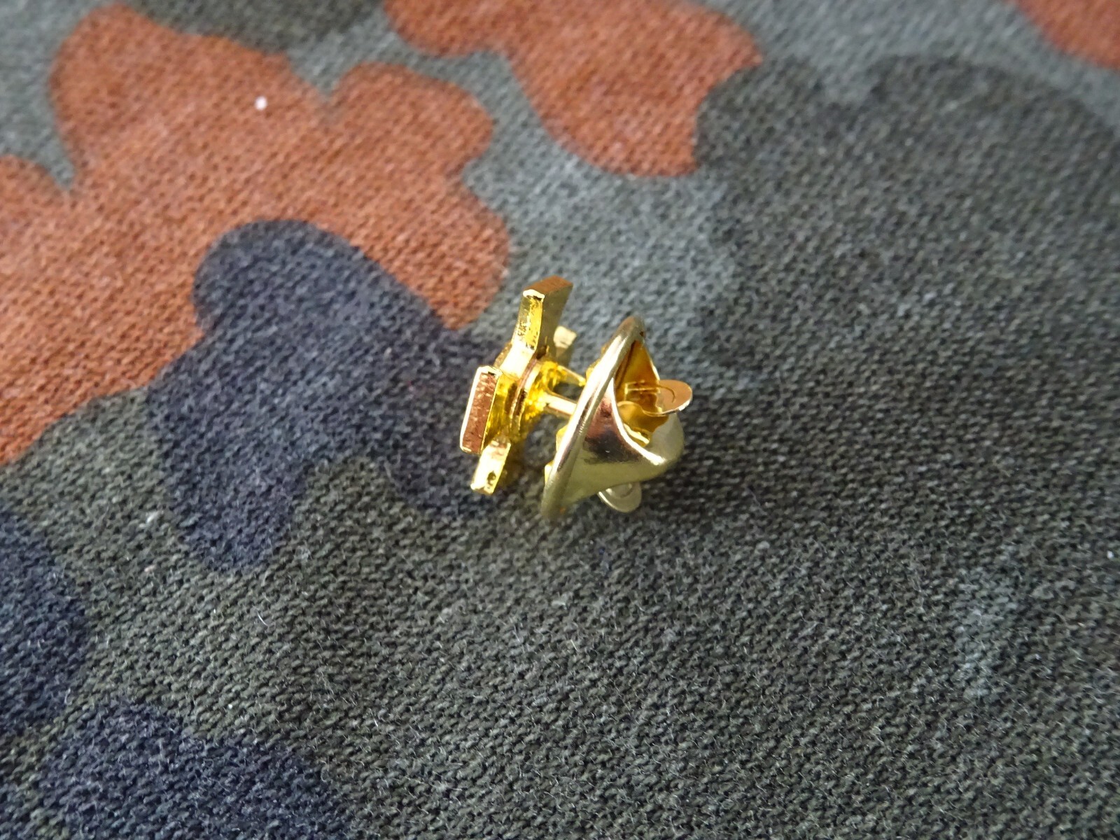 Picture 2 of 4