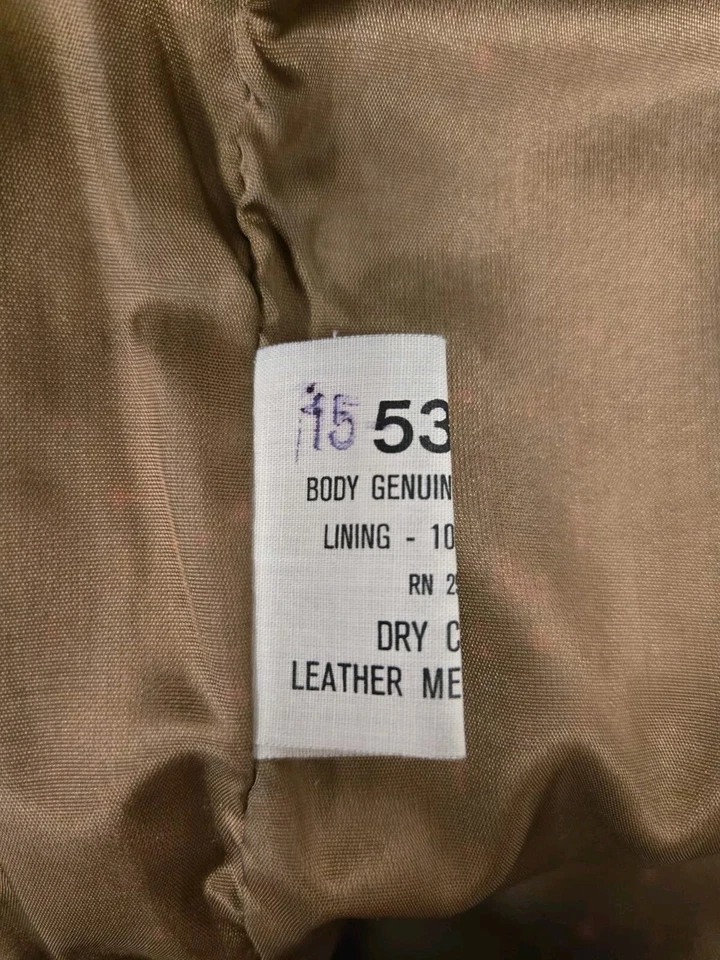 Avanti Vintage 80s Blazer Genuine Pig Suede & Rayon Lining Size M with POCKETS! - Image 4 of 4