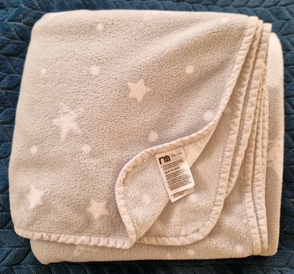 Coperta Pile Mothercare Grigio Bianco Stelle Macchie Nuvole 120x155cm Usata