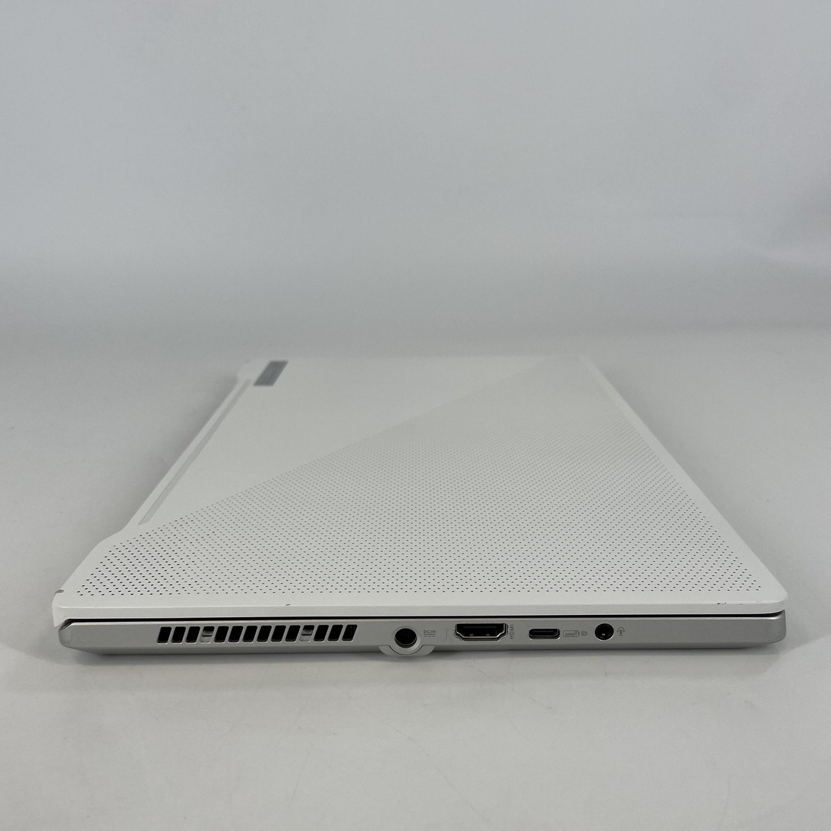Asus ROG Zephyrus G14 GA401 120Hz FHD Ryzen 9 4900HS 16GB 1TB RTX