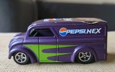 Mattel Hot Wheels Japan Exclusive Pepsi NEX Dairy Delivery Van 2007  Rare
