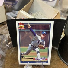 MIKE MORGAN LOS ANGELES DODGERS 1991 TOPPS 40 YEARS BASEBALL CARD #631